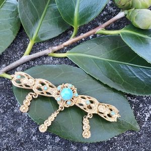 VINTAGE Ornate Turquoise & Gold Colored Brooch